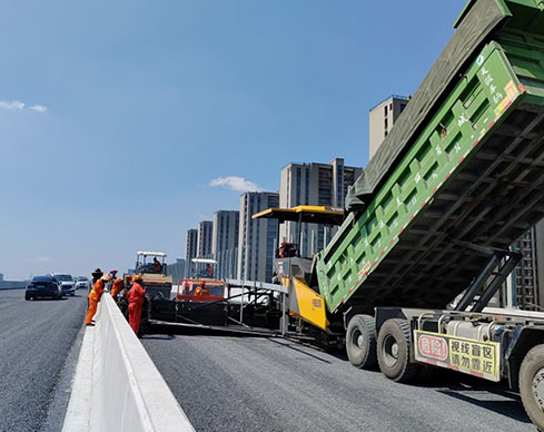 高速分散機,臥式砂磨機,砂磨機設(shè)備,攪拌機廠家的品牌與口碑